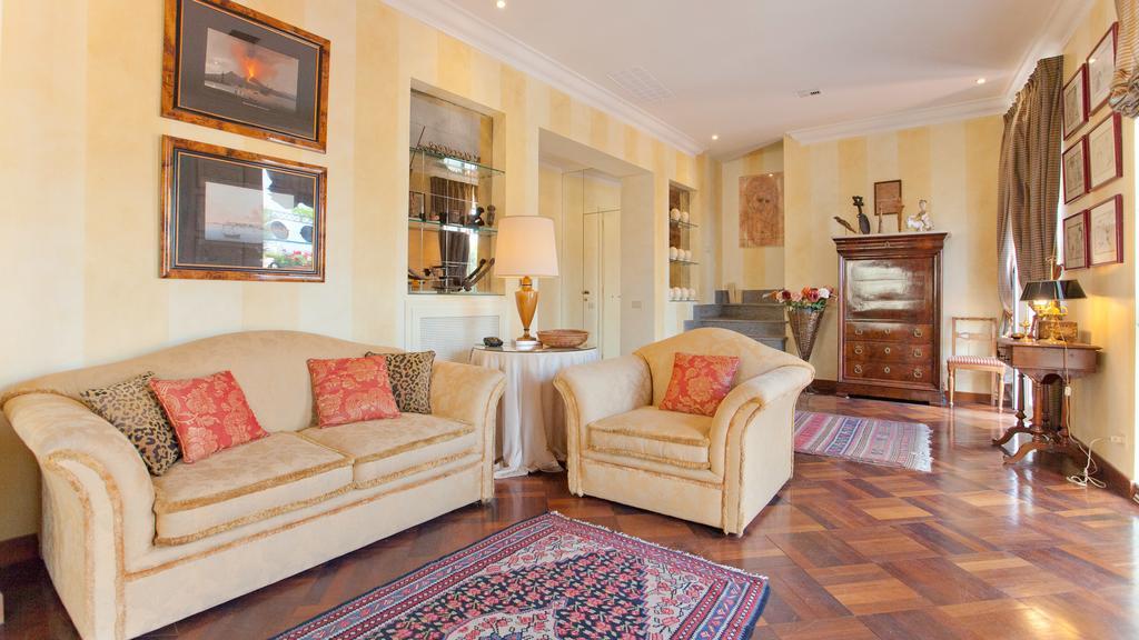 Rental In Rome - Fontana Di Trevi Penthouse Exteriör bild