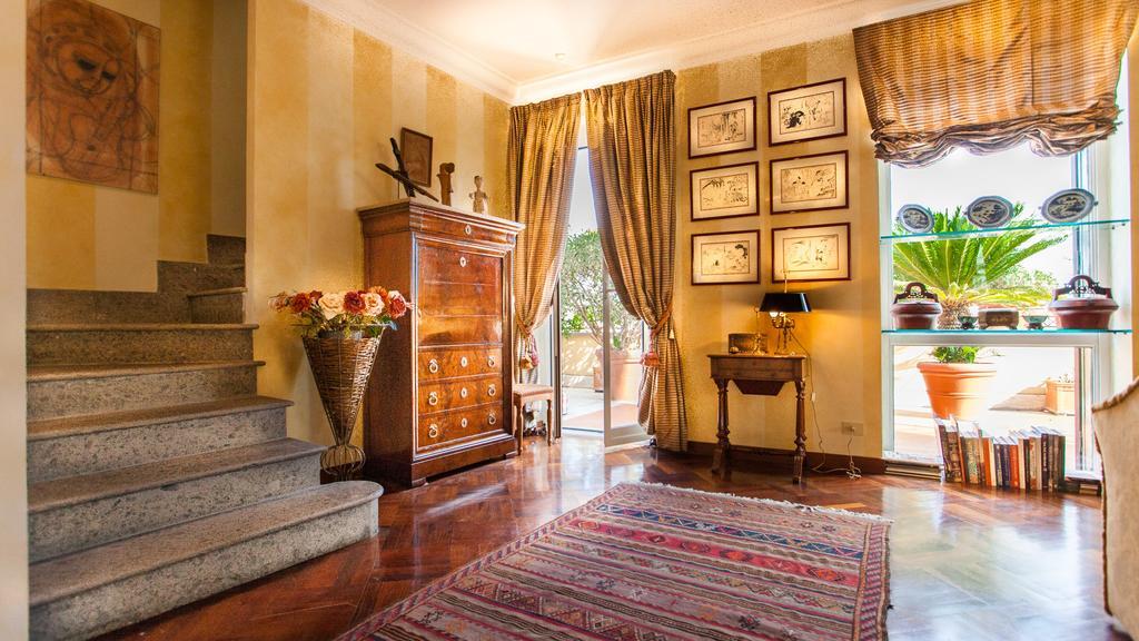 Rental In Rome - Fontana Di Trevi Penthouse Exteriör bild