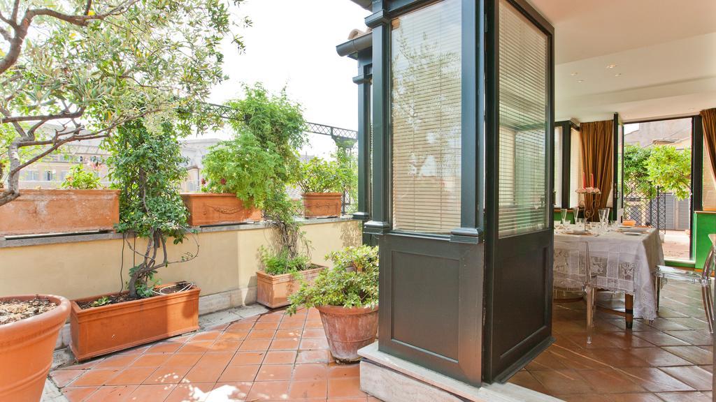 Rental In Rome - Fontana Di Trevi Penthouse Exteriör bild